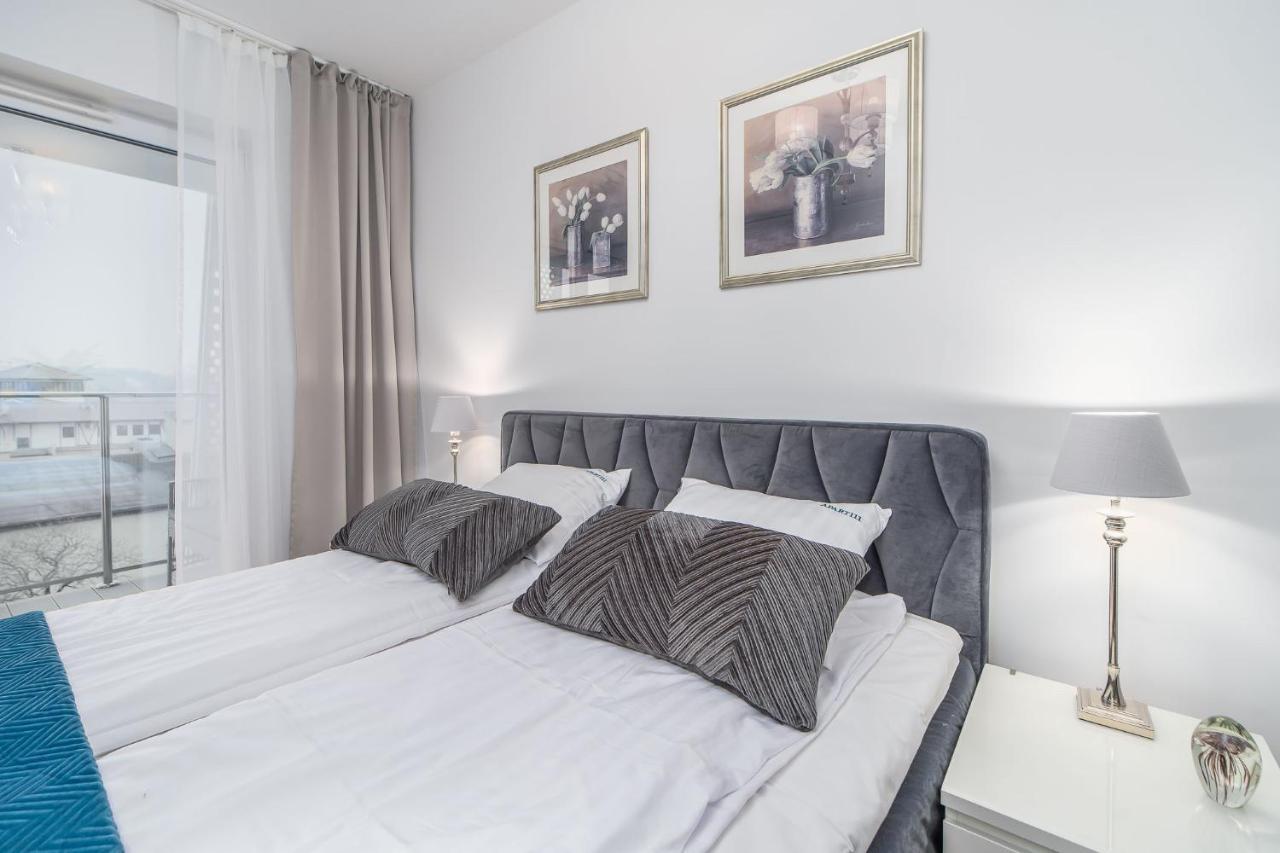 Apart111 Apartament Rodzinny 3 Pokoje - 2 Sypialnie- Sauna, Silownia Колобжег Екстер'єр фото
